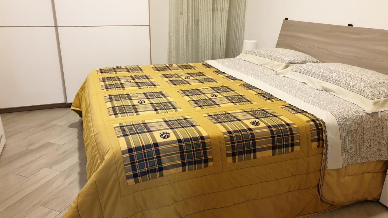 Casa Nonna Graziella Apartment Gela Bagian luar foto